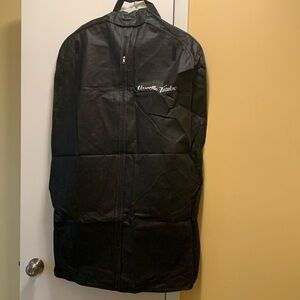 NWOT Marcello Tarantino Garment Cover